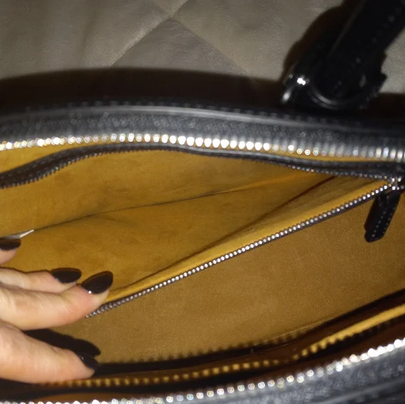 MCM Large Tracy Tote Visetos leather satchel crossbody bag - Picture 12 of 12